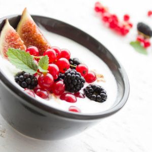 Greek Yogurt - Strained yogurt - Grčki jogurt - 希腊酸奶 - Гръцко кисело мляко - Yaourt grec - Griechischer Joghurt - Görög joghurt - יוגורט יווני - Jogurt grecki - ギリシャヨーグルト - Греческий йогурт - Грецький йогурт - Yunan yoğurt - Grekisk yoghurt - Iaurt grecesc - Iogurte grego - Yogur griego