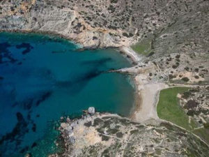 Diamoudia beach | Ios Beaches | Ios Greece | Best beaches in Greece | Manganari beach Ios | Ios Mylopotas beach | Yialos Beach | Koumbara Beach