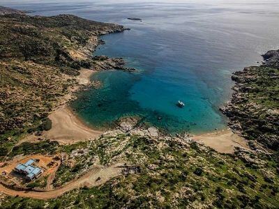 Pikri Nero beach | Ios Beaches | Ios Greece | Best beaches in Greece | Manganari beach Ios | Ios Mylopotas beach | Yialos Beach | Koumbara Beach