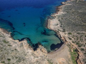 Plakotos beach | Ios Beaches | Ios Greece | Best beaches in Greece | Manganari beach Ios | Ios Mylopotas beach | Yialos Beach | Koumbara Beach