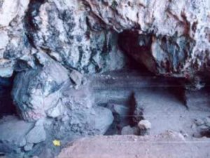Drakena's Cave