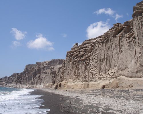 Playa de Vlychada